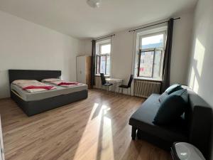 Comfortable 4 private rooms in shared Apt Perfect for Groups & Friends