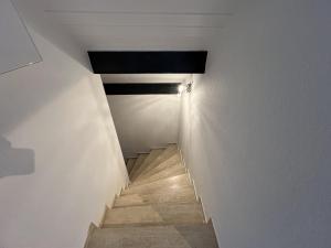 Modern Attic Loft & Balcony near Basel