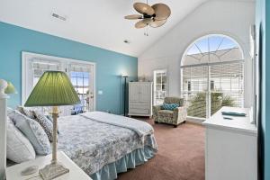 Charleston Court 10 5BR 5.5BA Charleston-Style • Walk to Shopping Eats Beach Across the Street