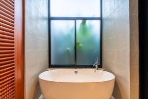 Villas Iris & Rose Complex, Canggu