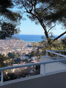 Appartement 3 chambres avec piscine et parking privé