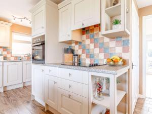 1 Bed in Jacobstow 82365