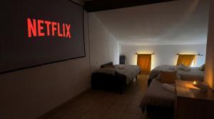 Bel Appartement Climatisé avec Terrasse au centre-ville de Narbonne