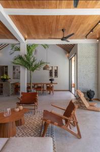 Villa Batu, Superb 4BR beachside