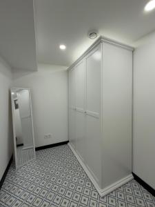 M101 Apartment 19