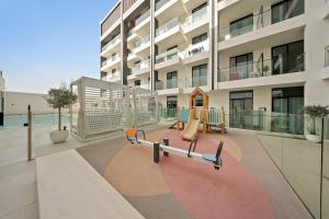 FIRST CLASS Studio Modern JVC Living