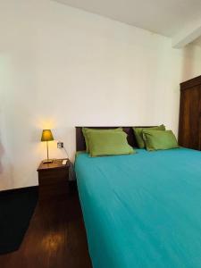 golden leaf villa apartment