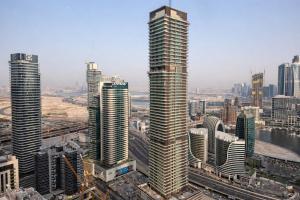 Downtown Luxury 1BR Boulevard Point Creek View