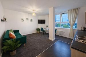 Bluebird Manchester Suites