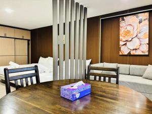 Spacious Room for Families & Travelers, Max 4-6 Person, 10 mins to Tourist Hotspot, TUSITA