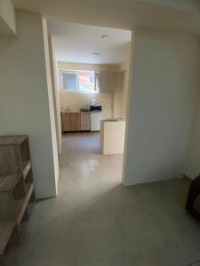 Sani Suteren Apartment