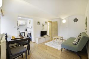 Zoubkova apartment - 2 rooms near exhibition center