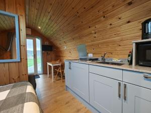 1 Bed in Tyn-y-Groes oc-g36306