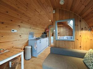 1 Bed in Tyn-y-Groes oc-g36306