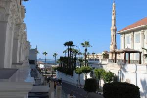 Royal jewel Al-Raml Hotel