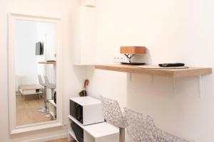 Studio - 2P - Champs Elysées