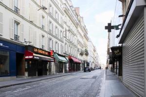 Studio - 2P - Champs Elysées