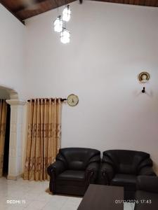 Navithmal Villa