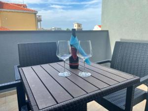 Apartment 4141-11 for 4 Pers in Zaton Zadar