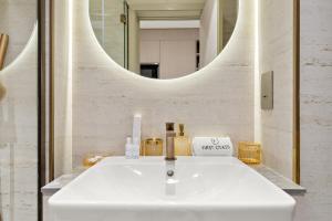 FIRST CLASS Studio Classy Comfort Pearl House