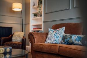 Sea View, 2 Bed Apartment, Central Largs