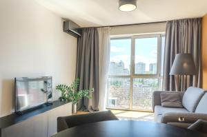 18-173 in RC Kvartet ,16Г Vasyl Lypkivskyi Street,Petrovdom Apartments