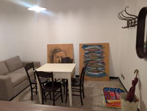 Sara a Genova, very central,history is the protagonist