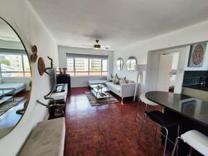 Superb 1 bedroom in Green Point