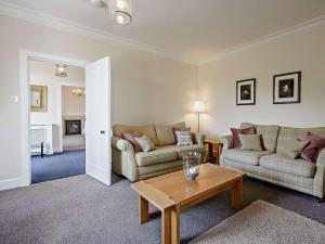 3 Bed in Biggar 82924