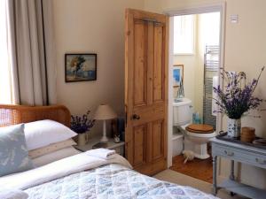 2 Bed in Ventnor 75920