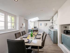 4 Bed in Bideford oc-incot
