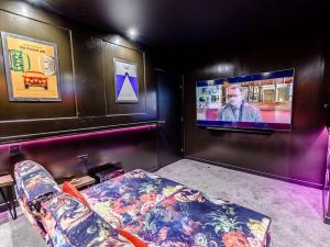 5 Bed in Westward Ho 80650