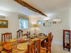 4 Bed in Grewelthorpe 64329
