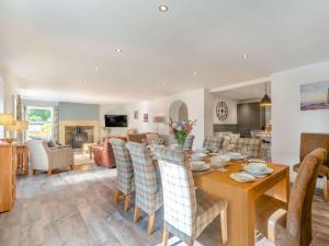 4 Bed in Hexham oc-87458