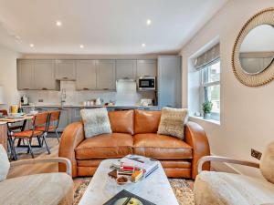 2 Bed in Bourton-on-the-Water 94144