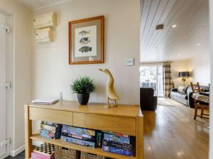 3 Bed in South Cerney HIC02