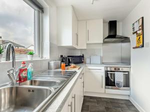 2 Bed in Keswick 86001