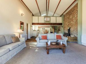 1 Bed in Sidmouth oc-swcom