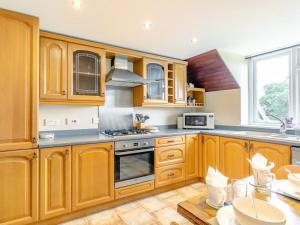 4 Bed in Barnstaple oc-eller