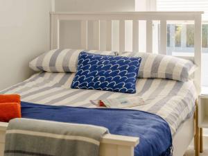 3 Bed in Porthcawl 85193