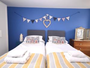 2 Bed in Brixham oc-93990