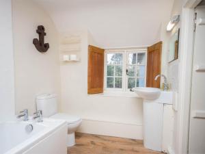 2 Bed in Bridport oc-dc194