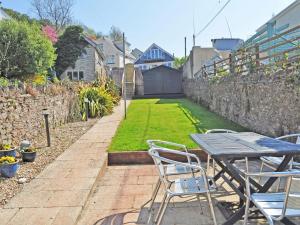 3 Bed in Brixham BX001