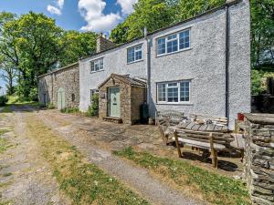 4 Bed in North Stainmore 92503