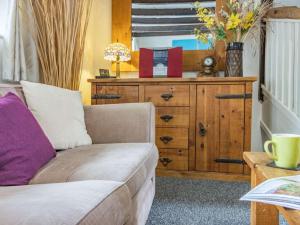 2 Bed in Brixham oc-88019