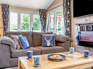 2 Bed in Cavers 96262