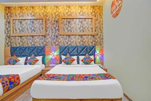 hotel hill top inn vatva