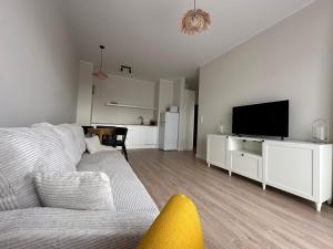 Plaża 41 Golden Bay 2 by TriApart