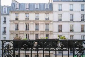 Baigneur 2 - KP - Parenthèse parisienne dans le 18e