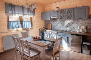 Domek Luna Wilcza Zagroda